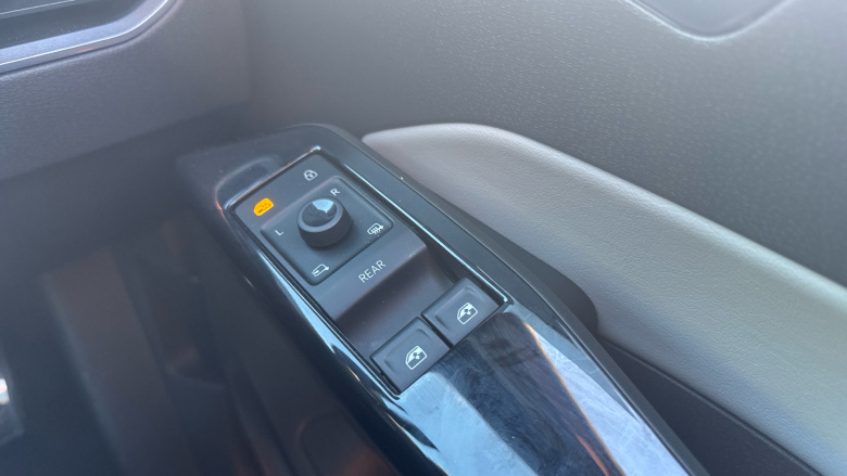 Volkswagen ID.3 150kW Family Pro Performance 58kWh 5dr Auto Electric Hatchback